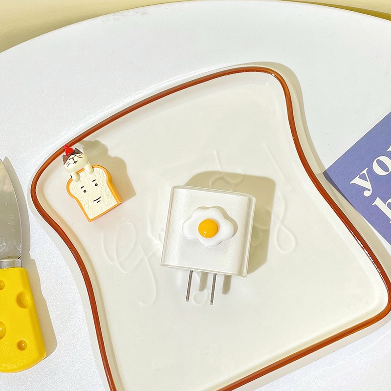 Set 4 Phụ Kiện Bảo Vệ Dây Cáp Sạc Chống Đứt Tiện Dụng Ốp