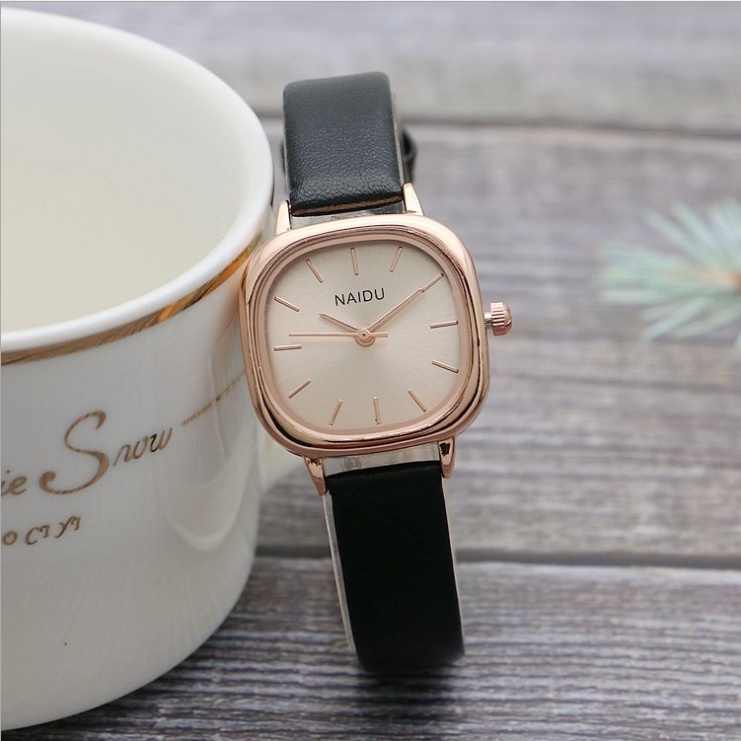 Đồng Hồ Quartz Nữ Mặt Oval Dây Da Cao Cấp