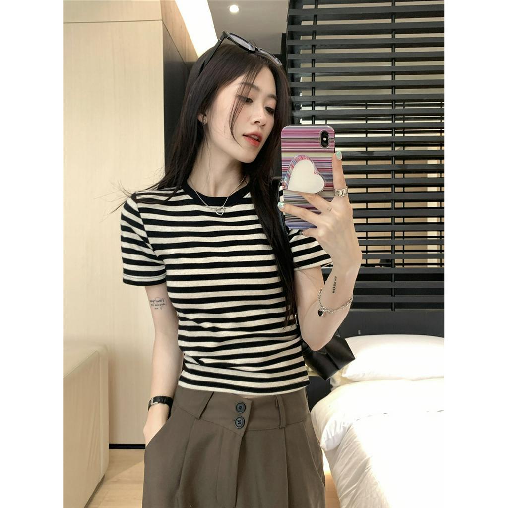 Áo Thun Tay Ngắn Họa Tiết Sọc Theo Phong Cách Spicy Ngọt Ngào Dành Cho Nữ