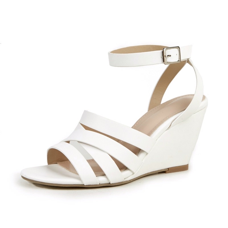 Giày cao gót đế bằng công sở 2022