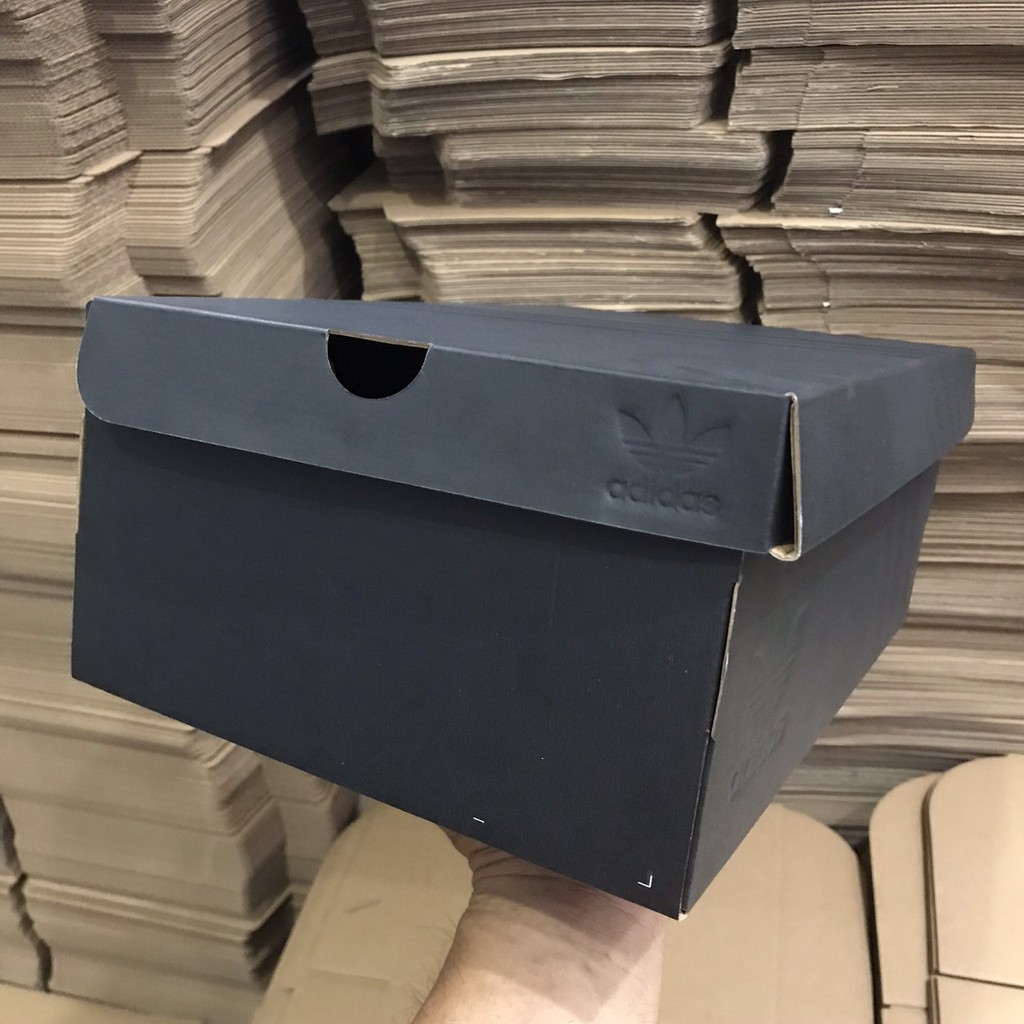 HỘP GIÀY ADIDAS SIZE 30X20.5X12CM CHÍNH HÃNG NHIỀU MÀU