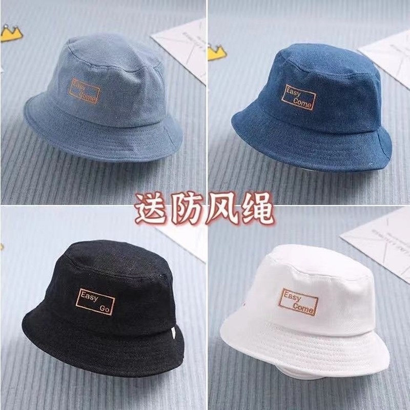 Nón vành thêu chữ thời trang cho bé