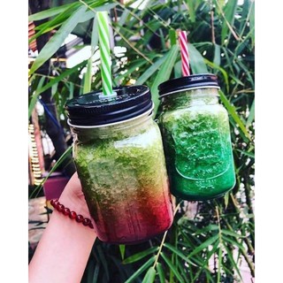Cốc thủy tinh kèm ống hút