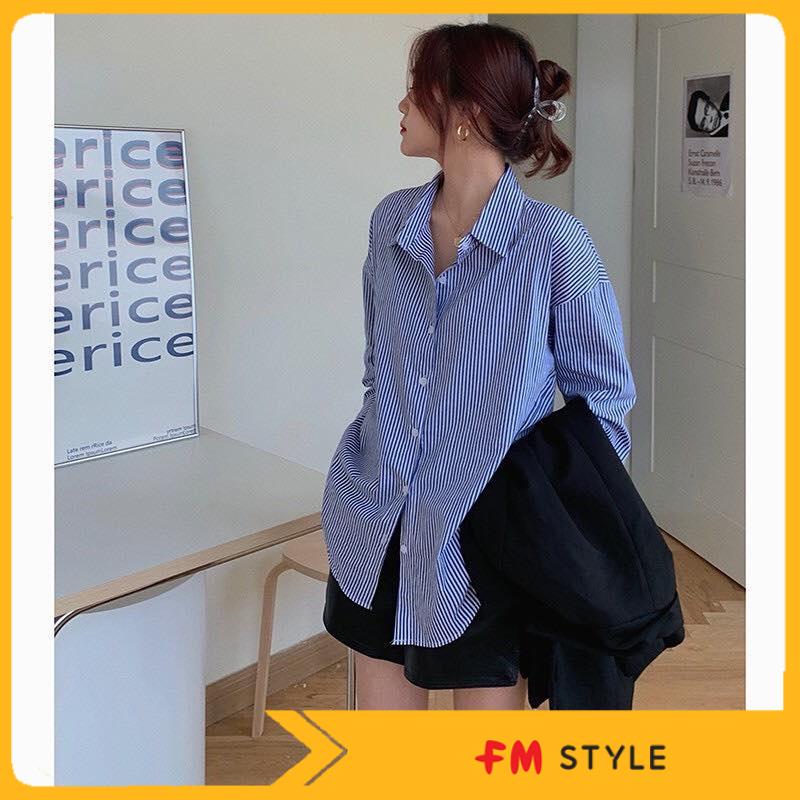 Áo sơ mi  nữ FM Style cổ bẻ tay dài hoạ tiết kẻ dọc fom rộng thời trang năng động, cá tính 220322455