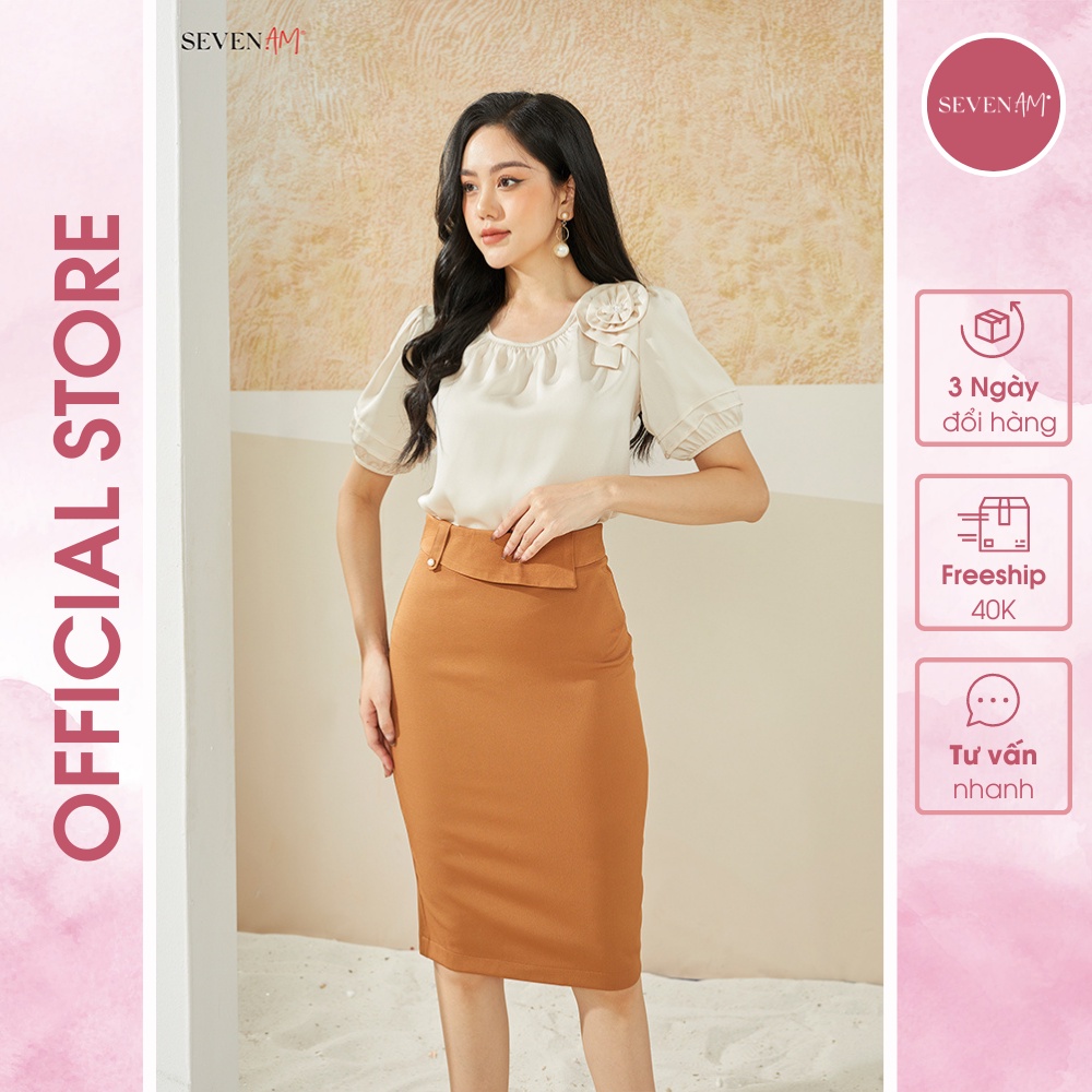 Áo sơ mi tay cộc be cổ tròn hoa cuốn ngực Seven.AM FH103061