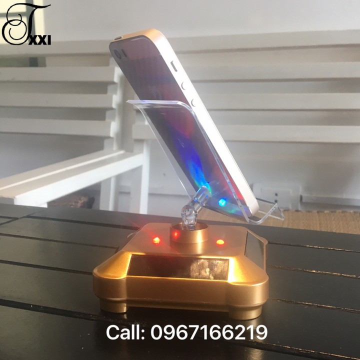 đế xoay trưng bày điện thoại