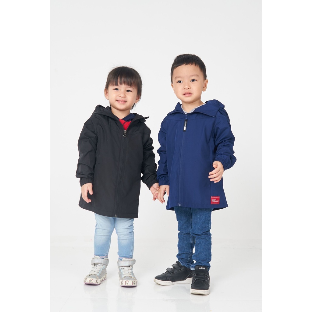 Áo khoác gió trẻ em New Normal Kids thương hiệu Coolmate