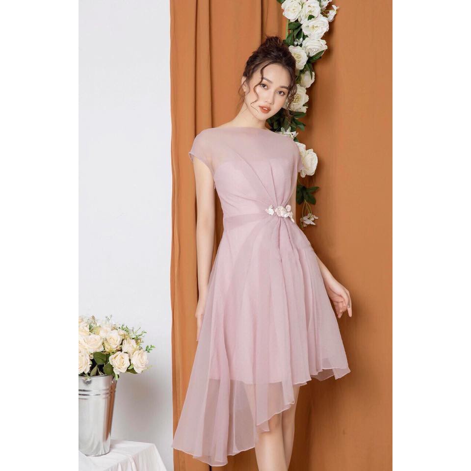 Đầm dự tiệc lưới xốp lệch vai hoa eo kèm feedback khách xinh