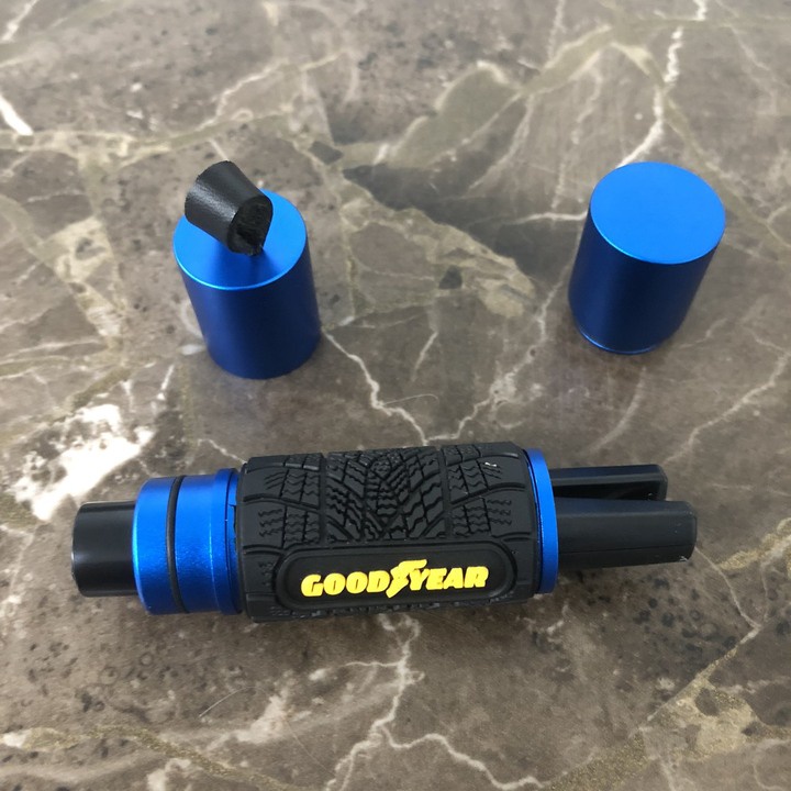 Dụng cụ phá kính, cắt dây an toàn thoát hiểm ô tô Goodyear GY-5480 - BẢO HÀNH 6 THÁNG