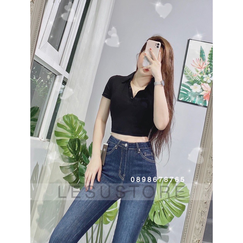 ẢNH TỰ CHỤP Croptop polo trơn
