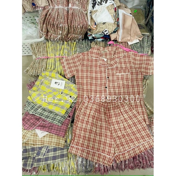 BỘ PIỊAMA HOẠ TIẾT KẺ Ô CHẤT ĐŨI HÀN ÁO CỘC QUẦN ĐÙI HÀNG THIẾT KẾ CAO CẤP