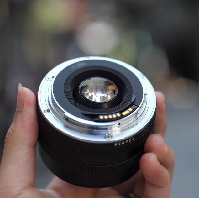 Ống kính máy ảnh Canon EF 28mm F2.8 góc rộng