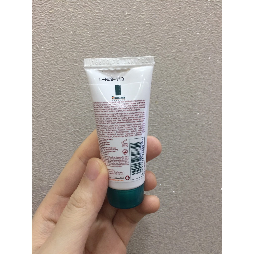 [Minisize] Tẩy tế bào chết sáng da loại bỏ thâm sạm Himalaya Clear Complexion Whitening Face Scrub 15ml hình thật ở cuối | BigBuy360 - bigbuy360.vn