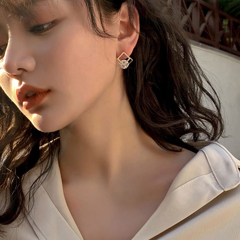 XiaoboACC Đôi khuyên tai mạ bạc 925 hình vuông đính đá thời trang cho nữ