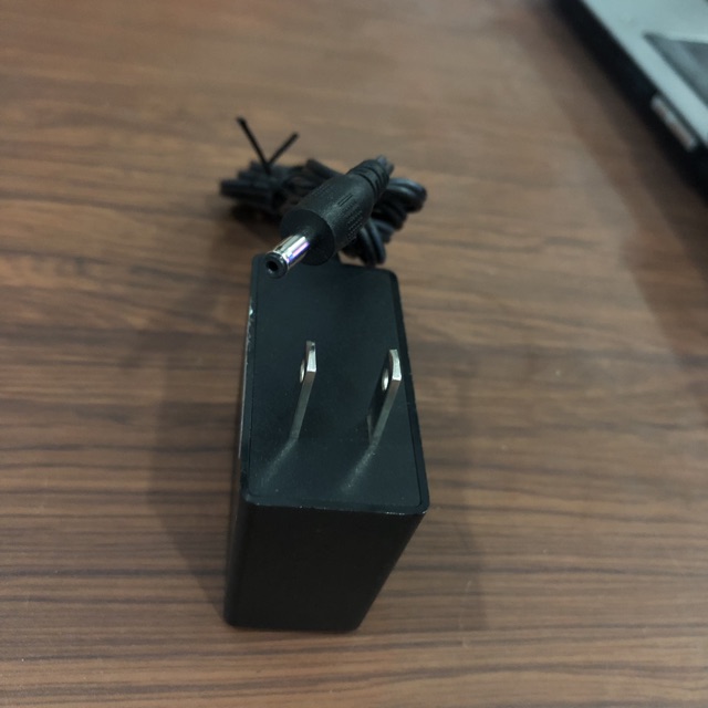 Nguồn 5V-2A jack nhỏ dùng cho tivibox, camera ip (không dùng cho camera YOOSEE), hàng qua sử dụng | BigBuy360 - bigbuy360.vn