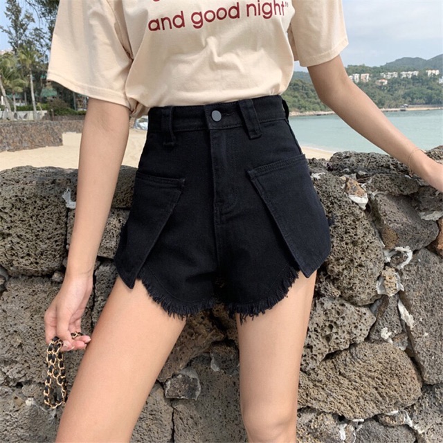 Quần shorts nữ tua rua túi dài