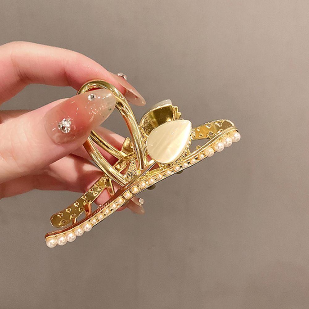 Kẹp Tóc Móng Vuốt Hình Hoa Tulip Ngọt Ngào Cho Nữ