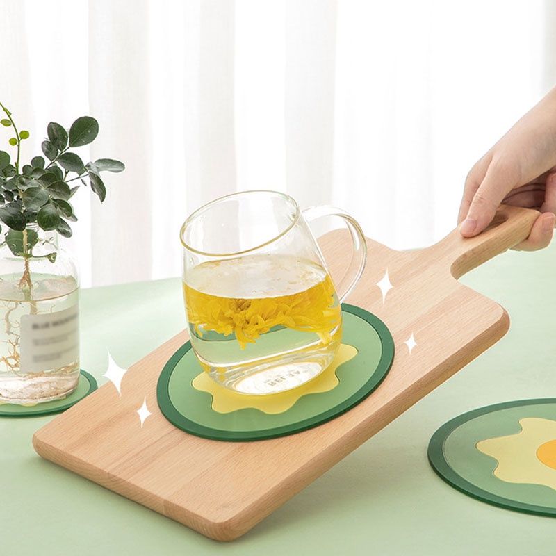 Miếng Lót Bàn Ăn Cách Nhiệt Chống Thấm Nước Họa Tiết Trứng Ốp La Dễ Thương
