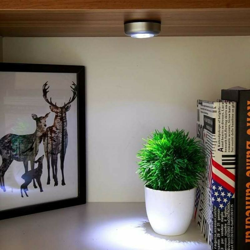 Đèn LED Gắn Tường, Tủ Quần Áo, Nhà Bếp Sử Dụng Pin AAA Siêu Tiện Lợi