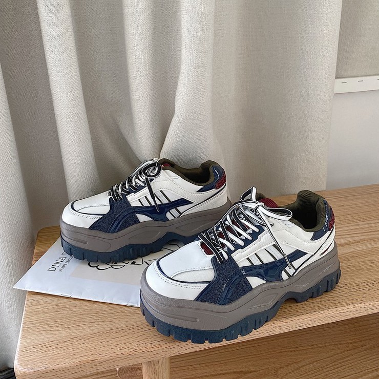Giày sneaker ulzzang đế cao cá tính
