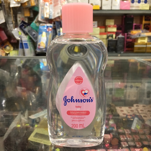 Dầu masage và dưỡng ẩm Johnson’s Baby Oil 200ml