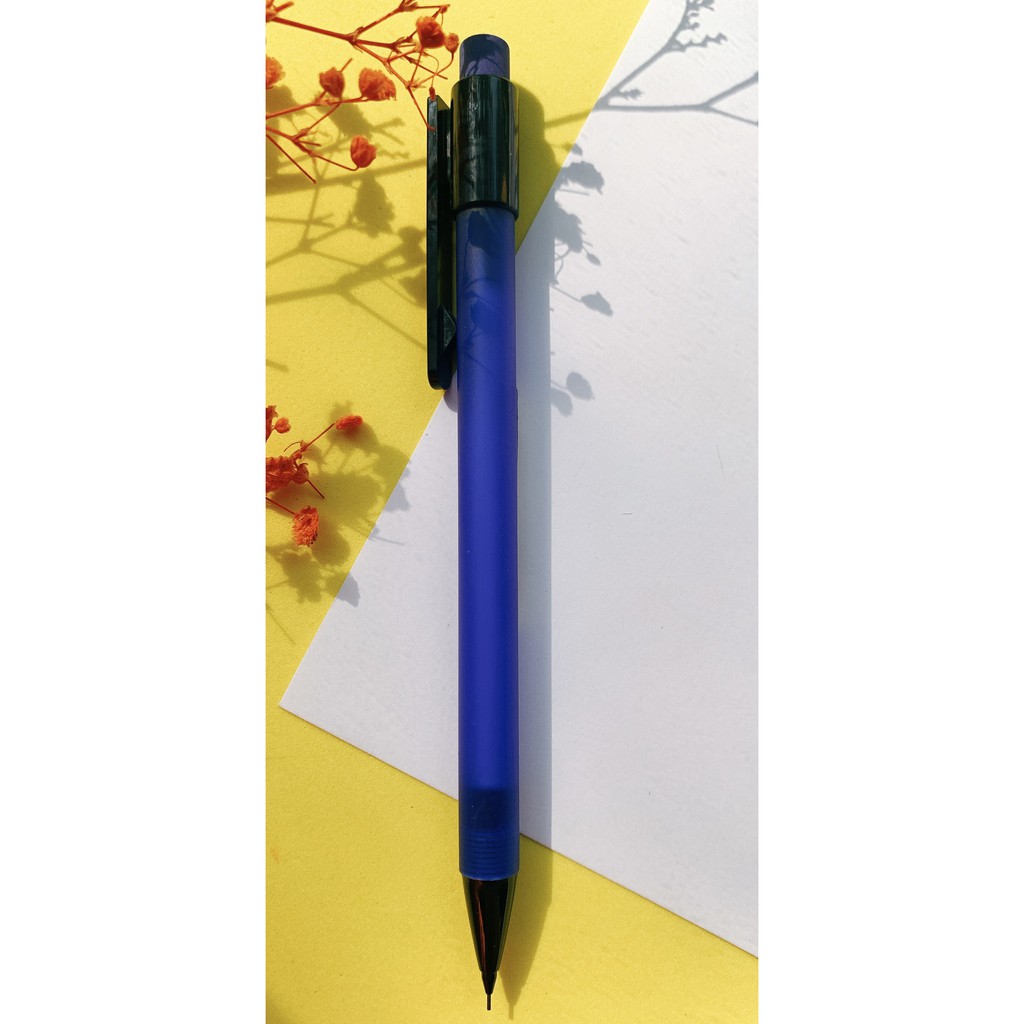 [Mã BMINCU50 giảm 50K đơn 250K] Bút chì kim STAEDTLER - GRAPHITE 777