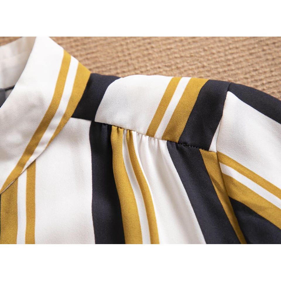 Áo sơ mi kẻ Primark dư xịn - form áo suông thoải mái