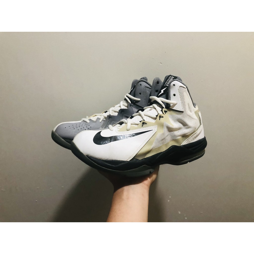 Giày Bóng Rổ Real 2Hand Nike Air Max Stutter Step 2 - Size 40.5