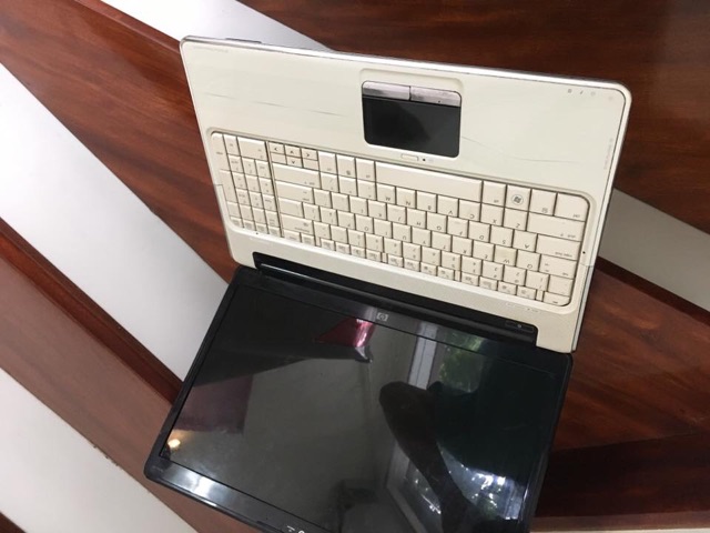 Laptop HP DV6 trắng thời trang | BigBuy360 - bigbuy360.vn