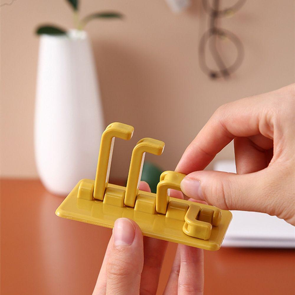 Móc Treo Đồ Dán Tường Không Để Lại Dấu Vết Tiện Dụng