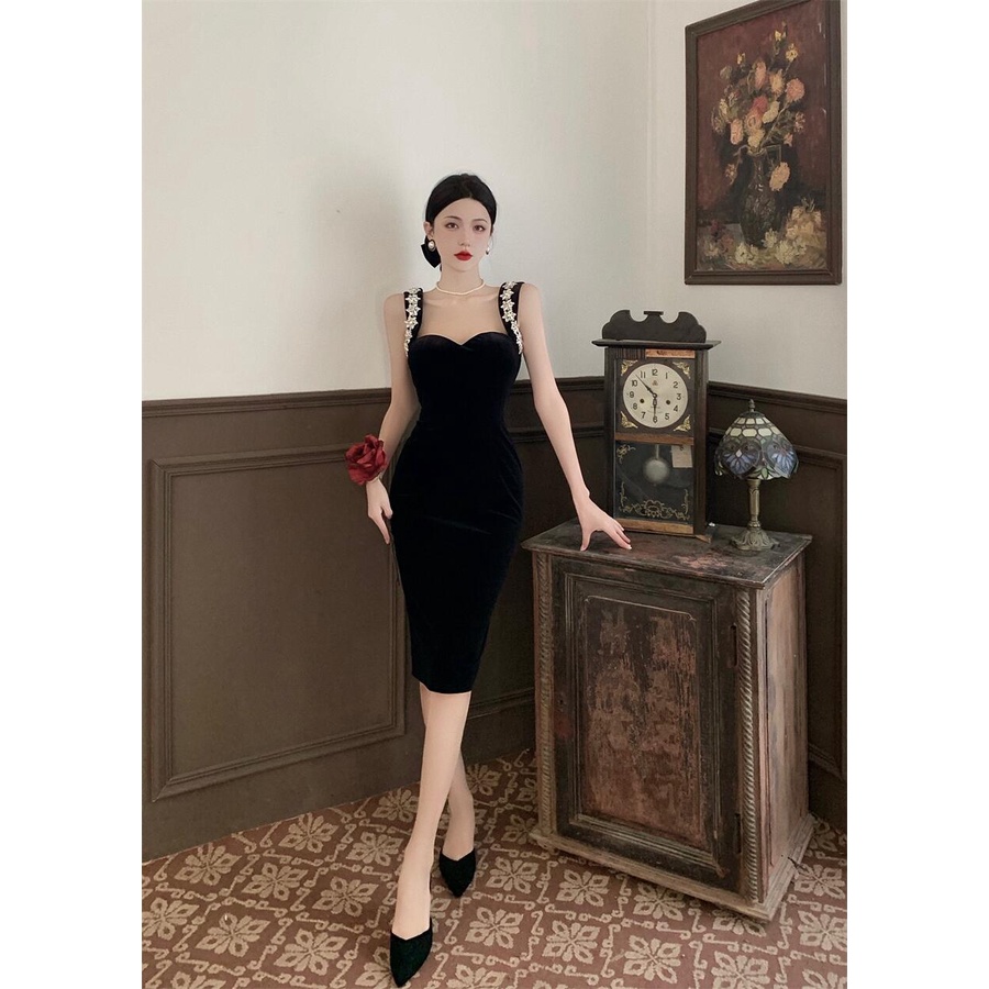 Đầm Hai Dây Màu Đen Phong Cách Pháp Cổ Điển Thời Trang Mùa Hè Cho Nữ 2022