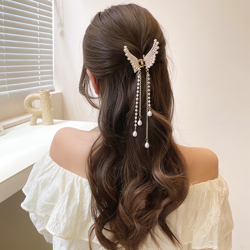 Kẹp càng cua đính đá cao cấp, nhẹ nhàng tiểu thư.