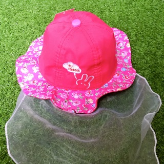 Nón mũ vải mềm mịn cho bé gái màu hồng kèm lưới và dây (giá bèo)