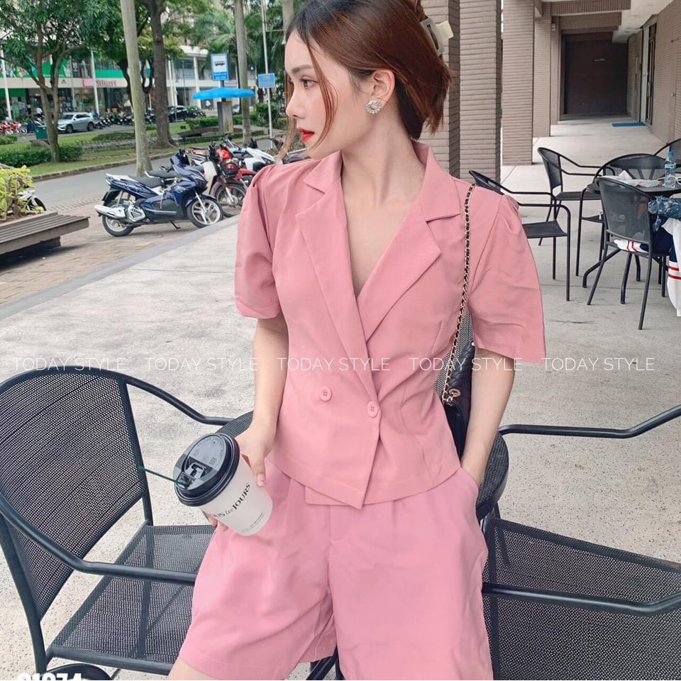 Set bộ áo vest kèm quần ngắn thời trang