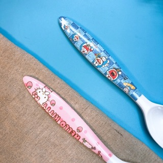 Thìa Melamin HelloKitty Doreamon