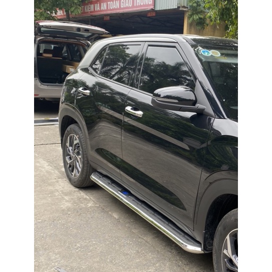 Bệ bước chân, bậc lên xuống Hyundai Creta 2022. Mẫu IM mặt gương cao cấp