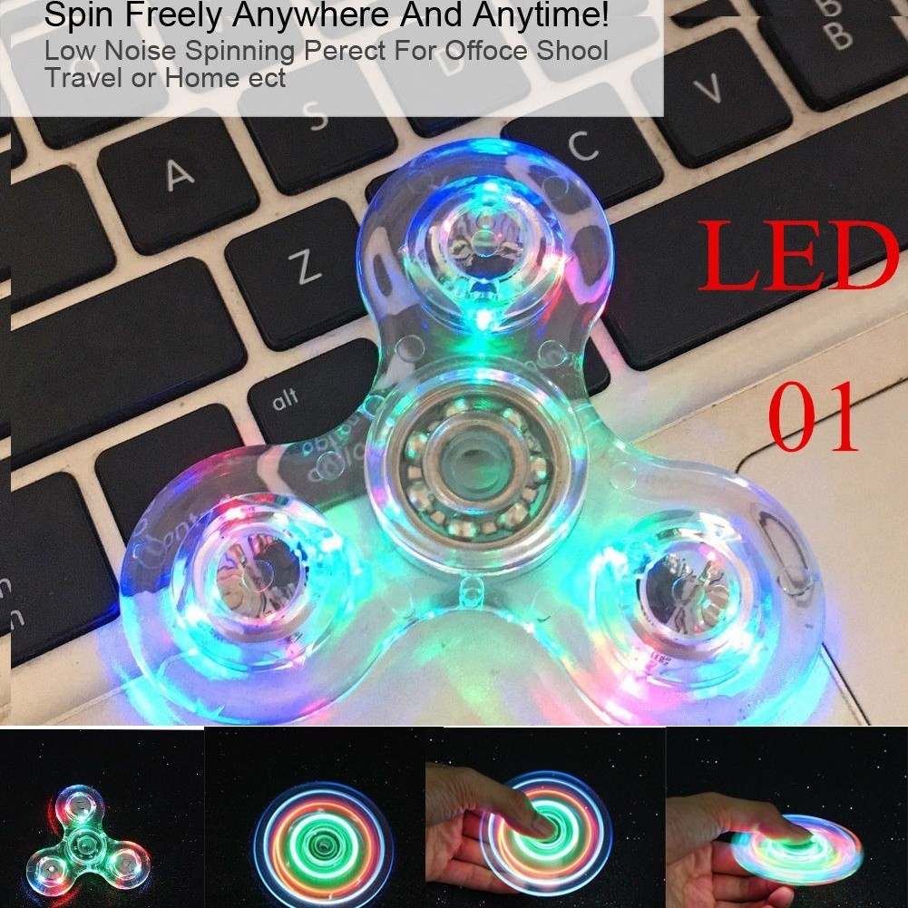 Con quay đồ chơi Fidget Spinner 3 cánh có gắn đèn LED đồ chơi giảm stress hiệu quả