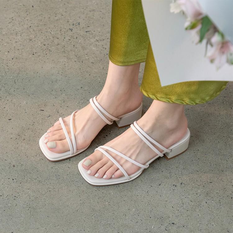 Sandal cao gót nữ cao gót nữ 3 phân đế vuông giày sandal cao gót nữ cao cấp quai chéo GURI G03