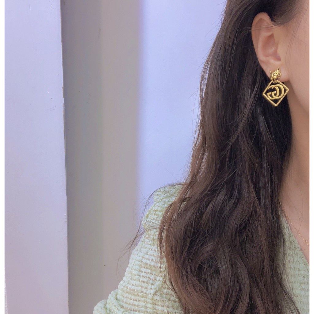 Bông tai chữ G Gucci họa tiết da báo thời trang cho nữ