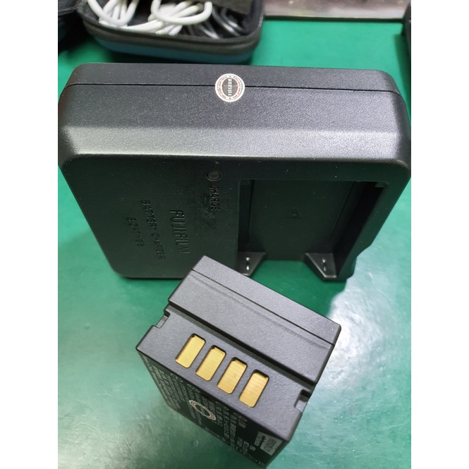 Pin & Sạc Fujifilm T125 CHÍNH HÃNG  (GFX 100 / GFX 50R / GFX 50S / VG-GFX1) - Zcamera