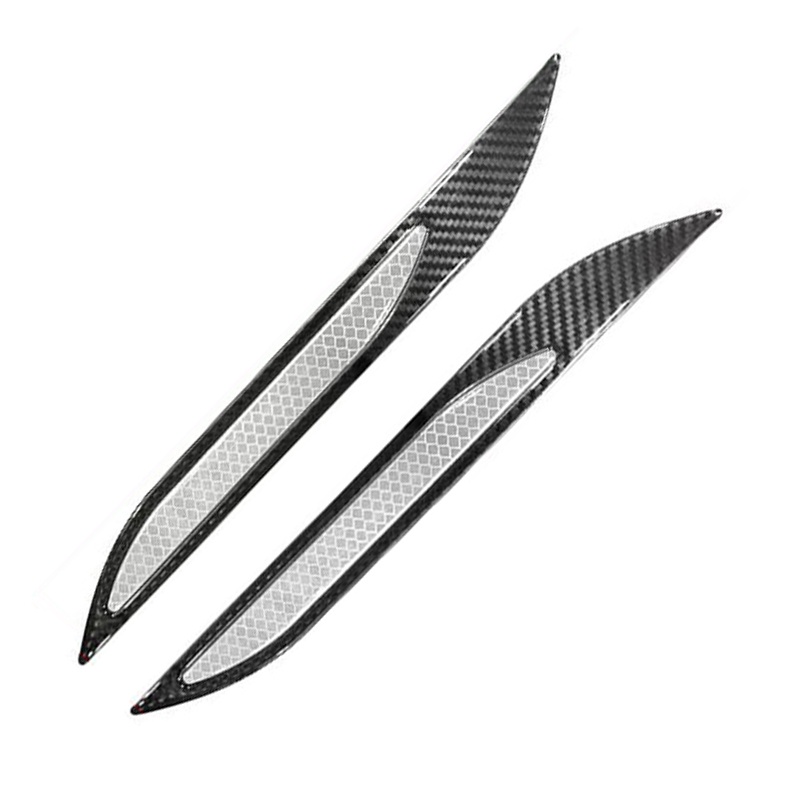 2 Miếng Dán Phản Quang Họa Tiết Sợi Carbon Chống Trầy Cho Xe Hơi