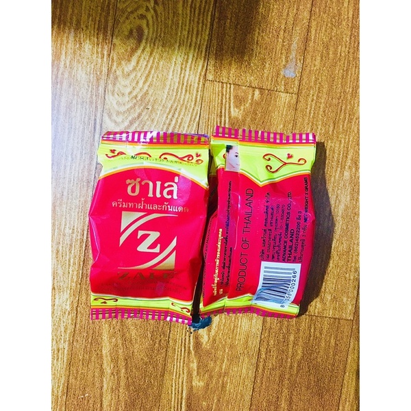 Kem Vàng Thái Lan dưỡng trắng da hộp 5gram