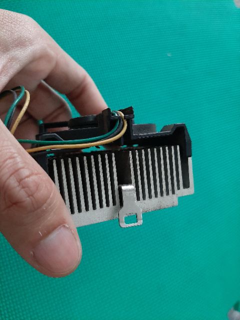 Quạt fan và nhôm tản nhiệt cho main socket 7 quạt chạy. 589nhattao