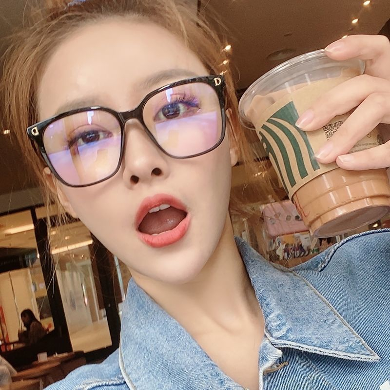 :he New :-shaped anti-blue glasses ins net người nổi tiếng cùng phong cách chụp đường phố mặt trơn kính hợp thời trang có thể được trang bị kính cận thị -100to-600