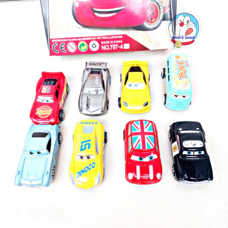 Hộp 8 chiếc xe ô tô Mcqueen bằng nhựa, chạy bánh đàu