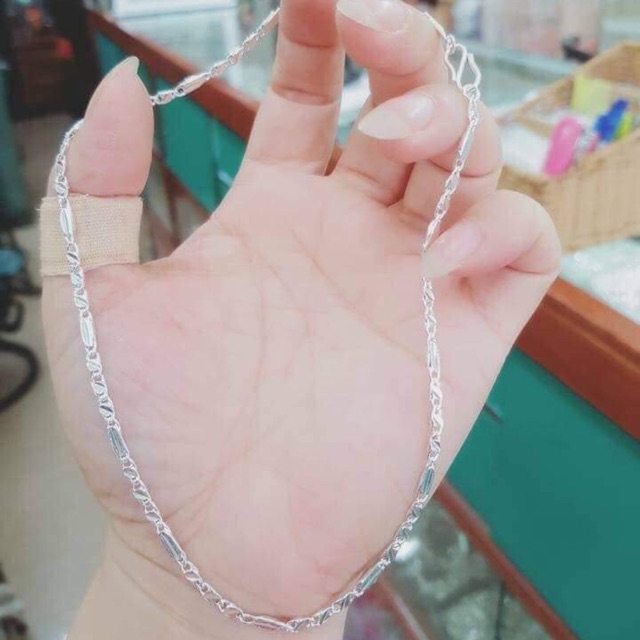 Dây chuyền bạc