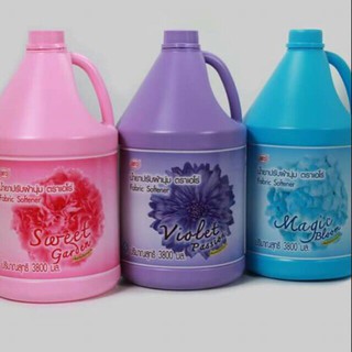Nước xả quần áo aro 3500ml thái lan