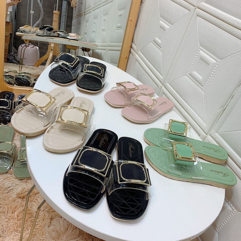 Xả hàng - Dép khóa vuông quai trong ulzzang 2A02