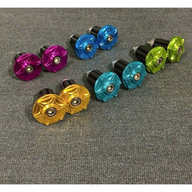 Gù tay lái xi màu kiểu GR5