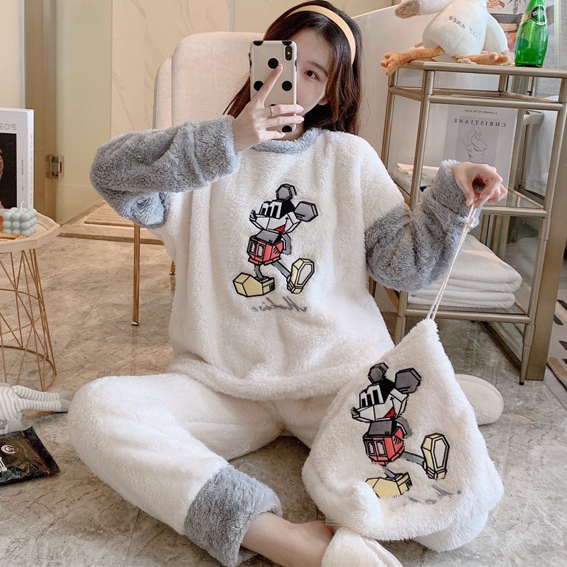 Bộ mặc nhà nữ, bộ ngủ nữ hình chuột Mickey lông 2 mặt kèm túi đựng xinh xắn 2 màu